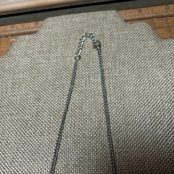 Necklace Combo Silver White Floral 22” and Delicate Floating Iridescent Bead 18” - Picture 14 of 14